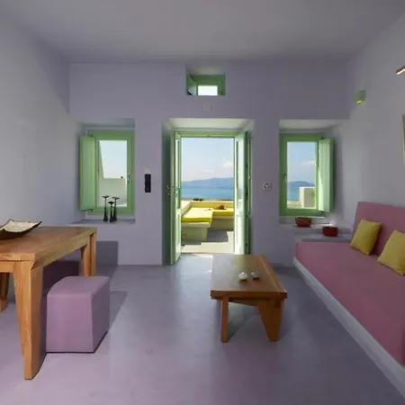 Hotel Romantic Suites *