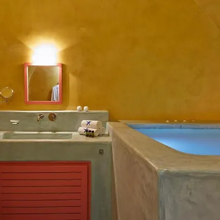 Romantic Suites * Fira (Santorini)