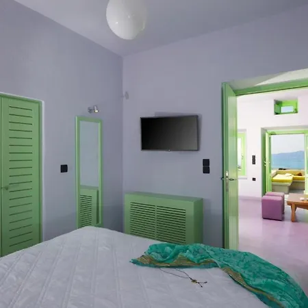 Romantic Suites Fira (Santorini)
